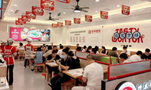 重庆快餐加盟注意事项——米乐m6
加盟商经验总结